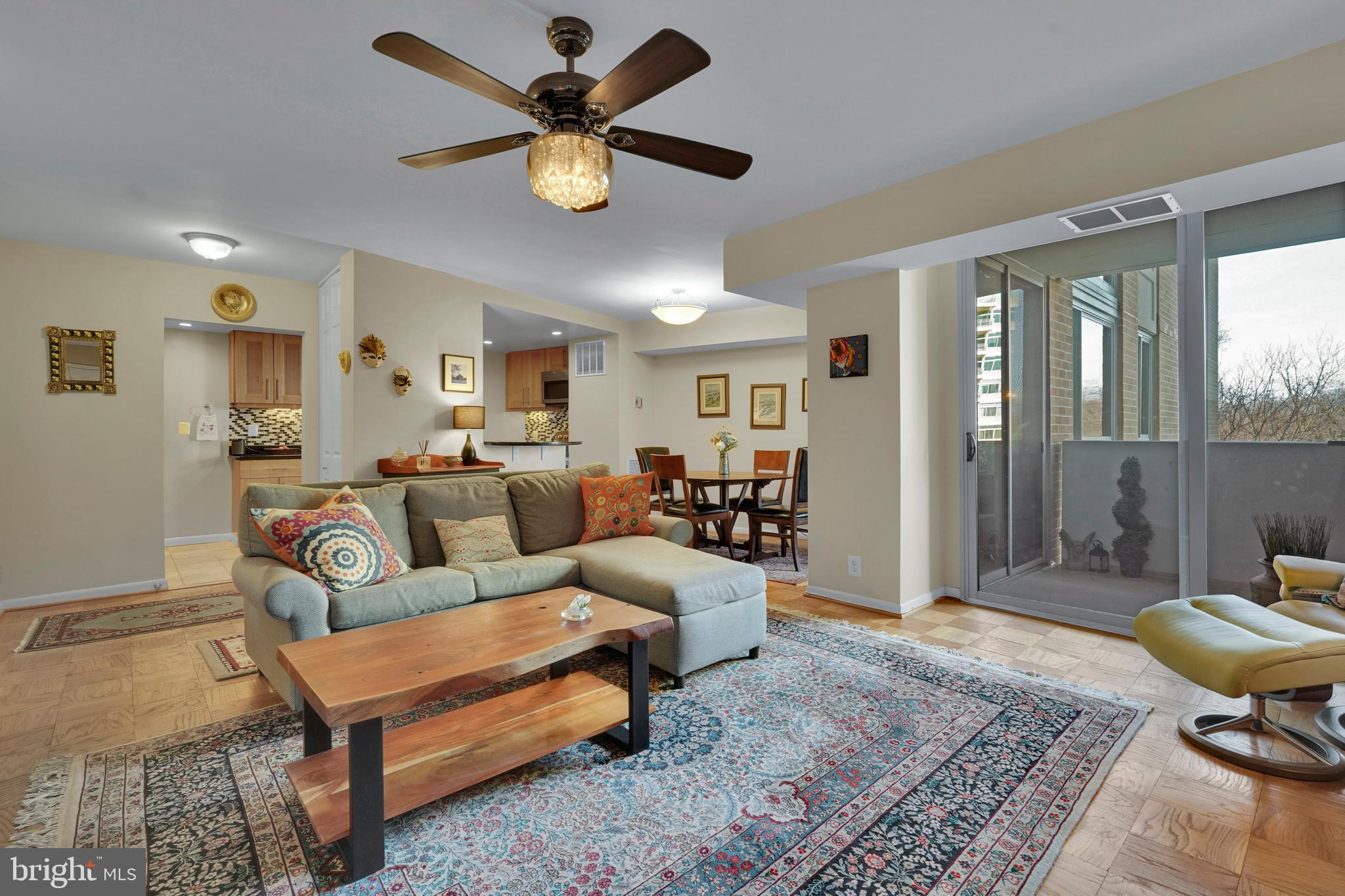 THE ELIZABETH - Residential