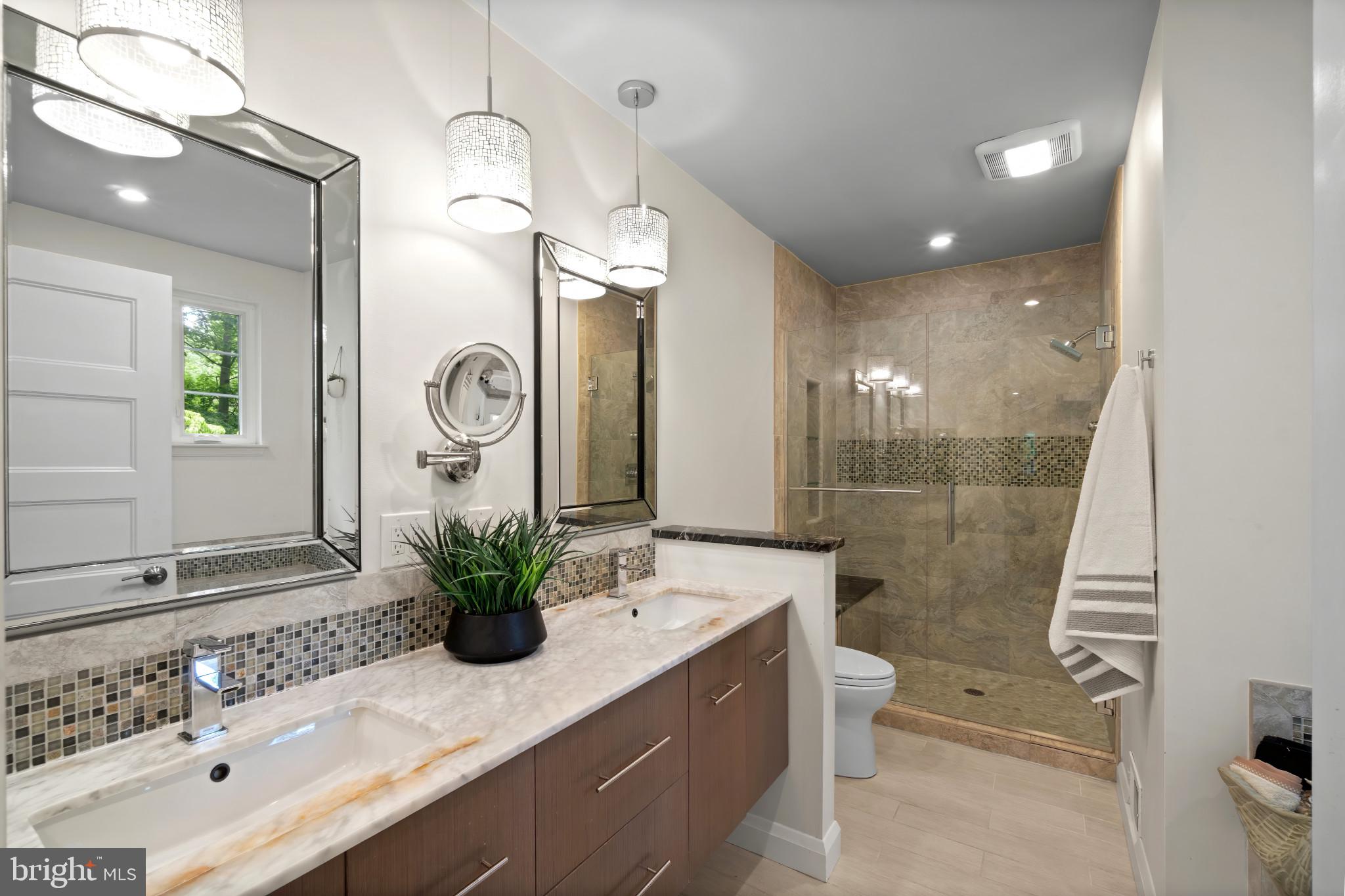 MOUNT WASHINGTON - Residential