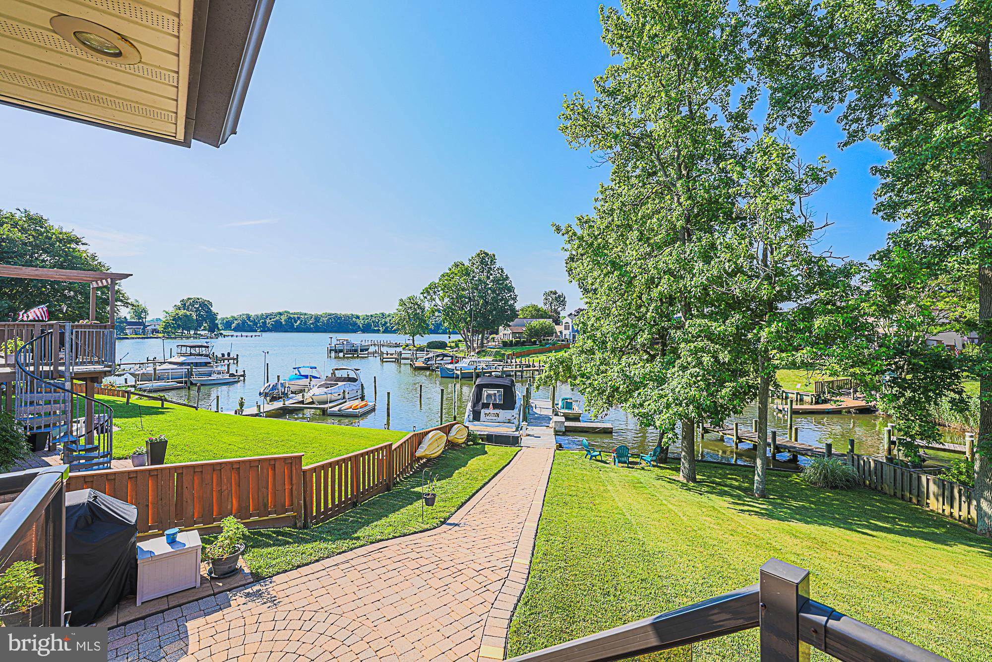 SUE CREEK LANDING - Residential
