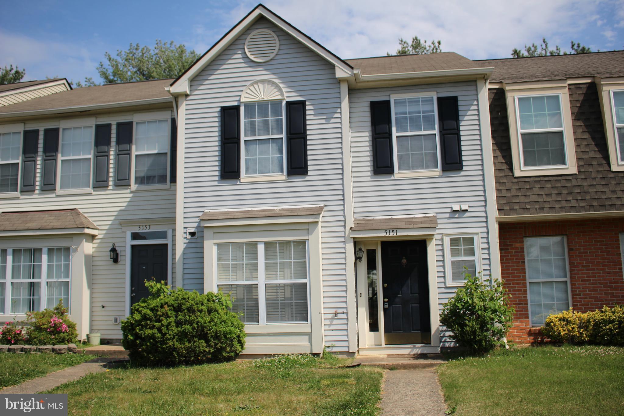 FAIRVIEW COMMONS - Residential