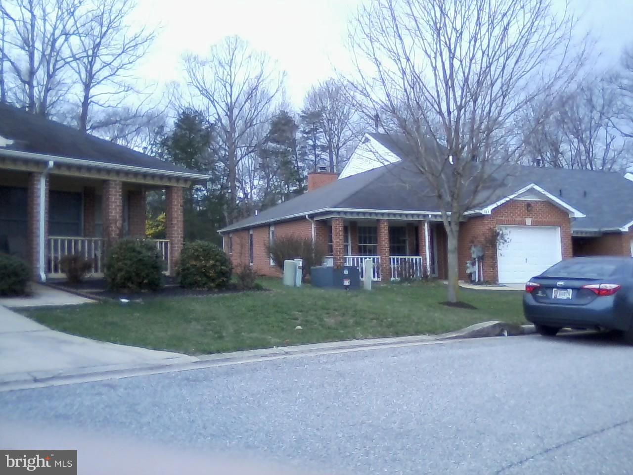 mNICE HOME IN THIS 55 PLUS COMMUNITY....ALL BRICK ONE LEVEL TOWNHOME WITH GARAGE ..ALL BACKING UP TO TREES/OPEN SPACE...   NICE FLOOR PLAN..  COMMUNITY CENTER LODGE AND POOLS AND TENNIS......