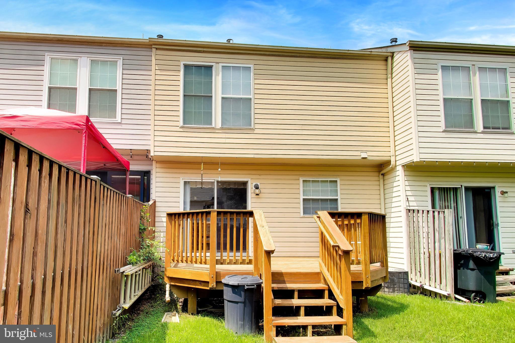 PINEY ORCHARD - Residential