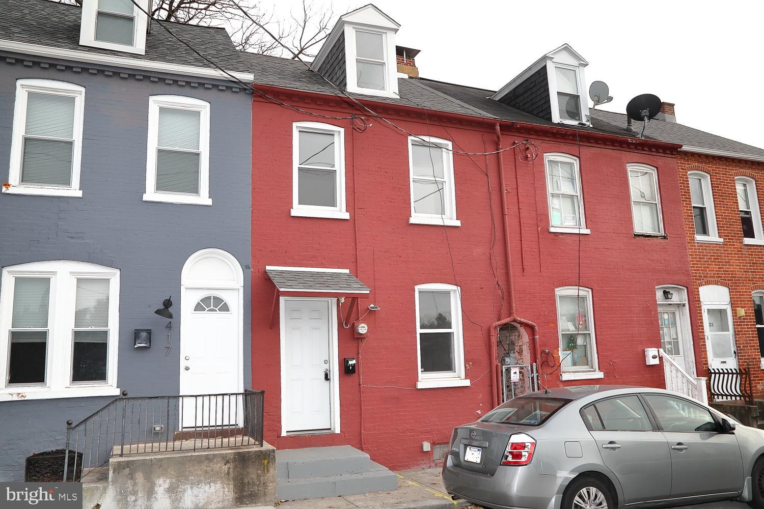 LANCASTER - Residential