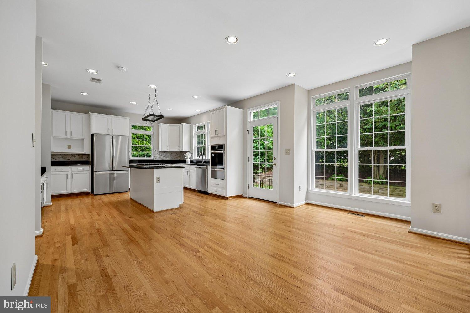 SENECA CROSSING - Residential
