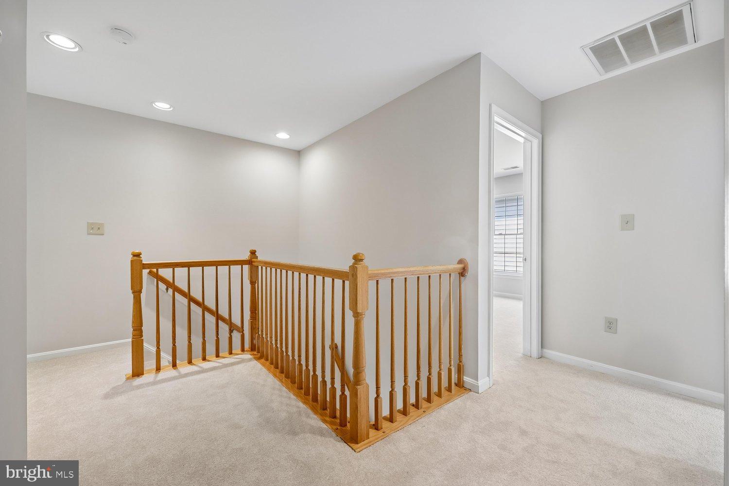 SENECA CROSSING - Residential
