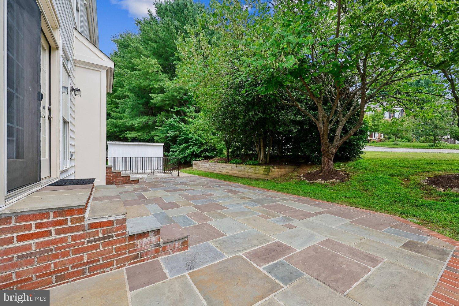 SENECA CROSSING - Residential