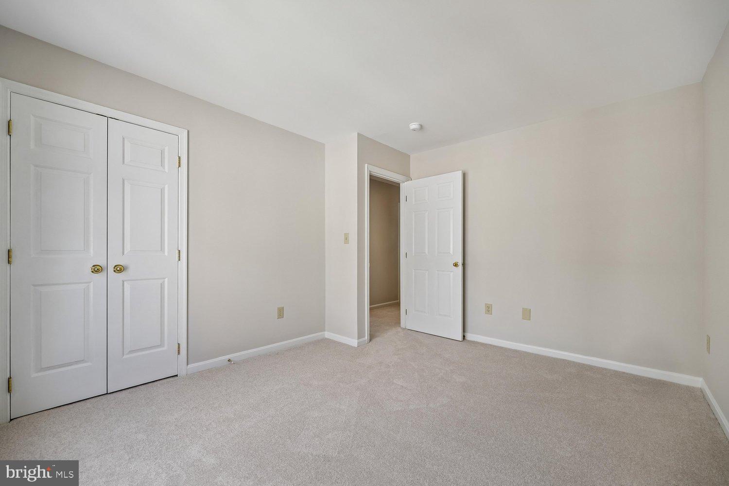 SENECA CROSSING - Residential