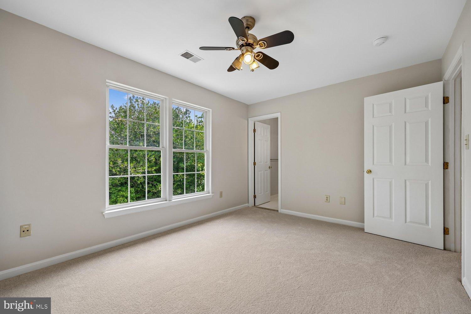 SENECA CROSSING - Residential