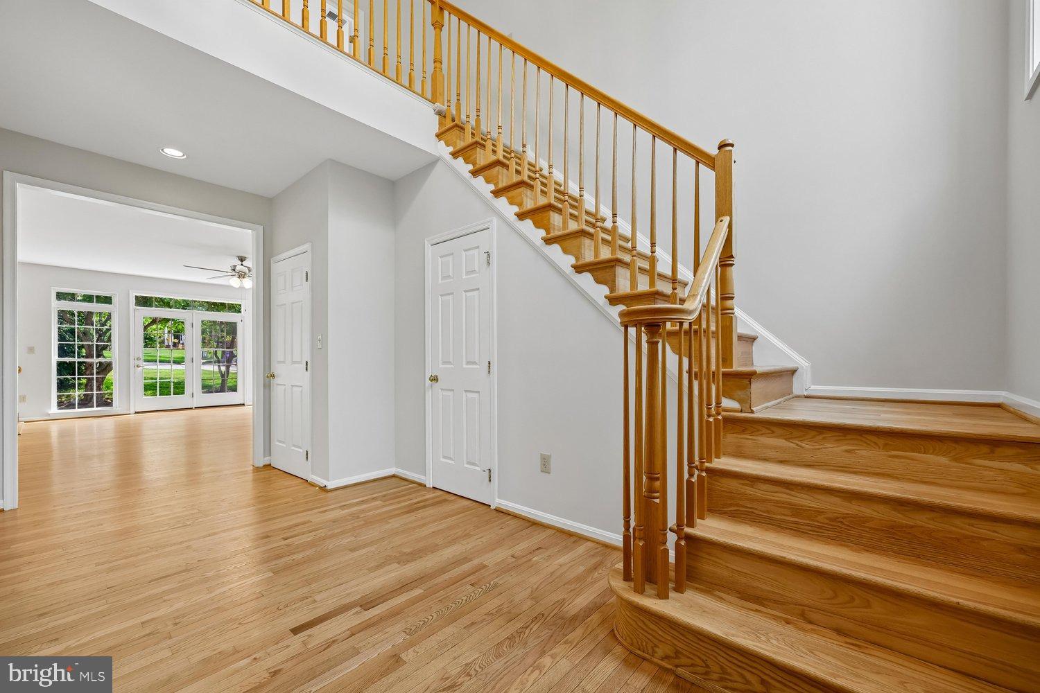 SENECA CROSSING - Residential