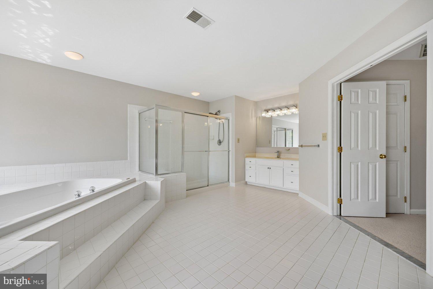 SENECA CROSSING - Residential