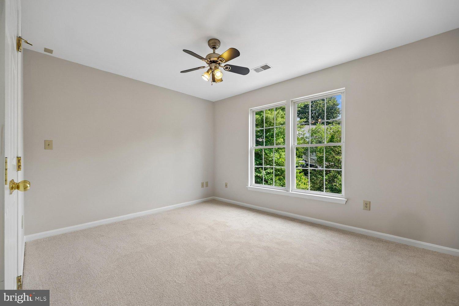 SENECA CROSSING - Residential