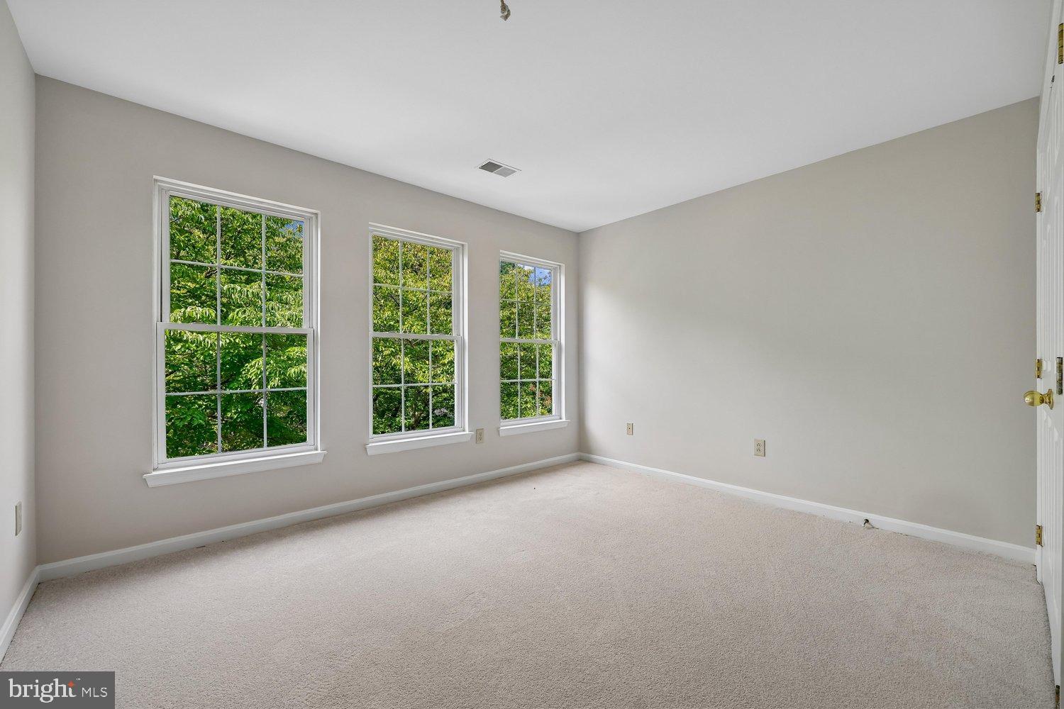 SENECA CROSSING - Residential