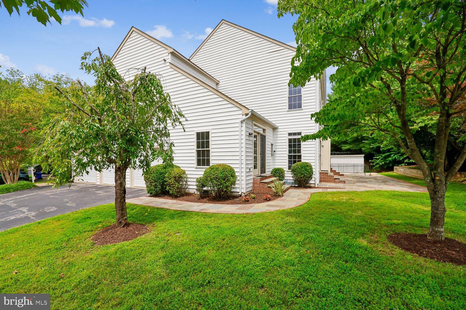 SENECA CROSSING - Residential