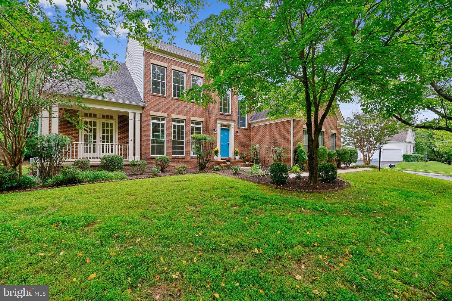 SENECA CROSSING - Residential