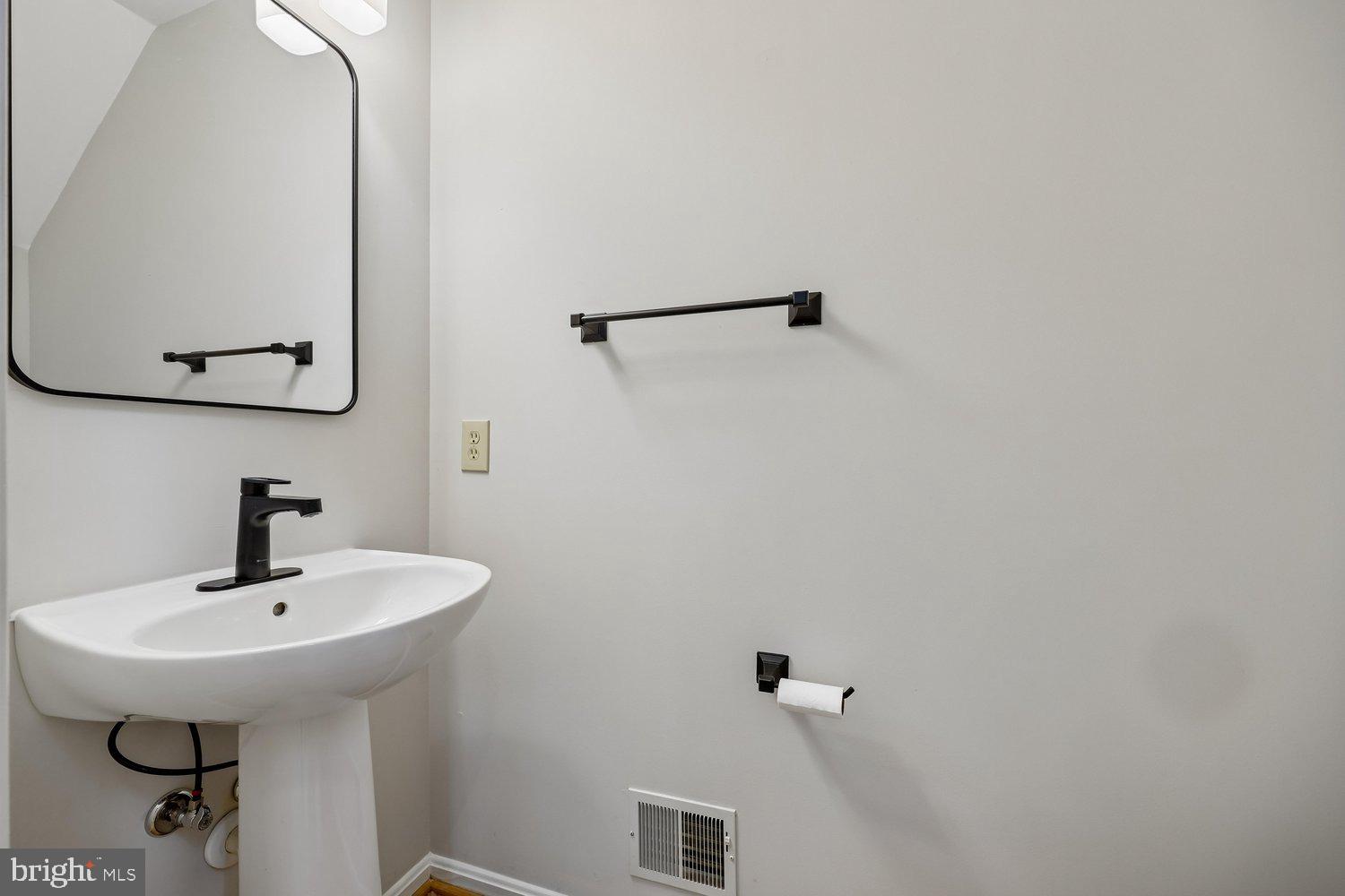 SENECA CROSSING - Residential