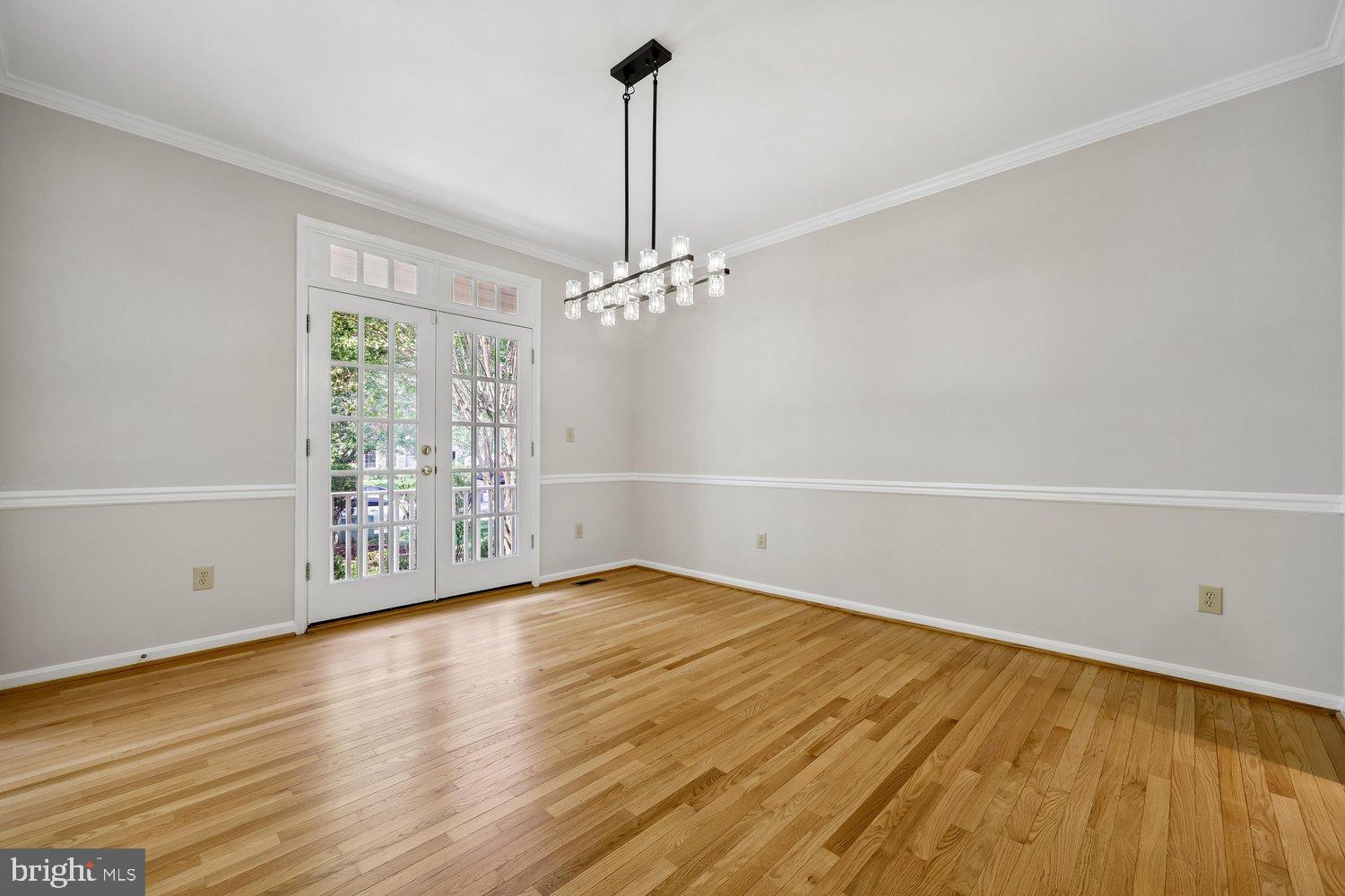 SENECA CROSSING - Residential