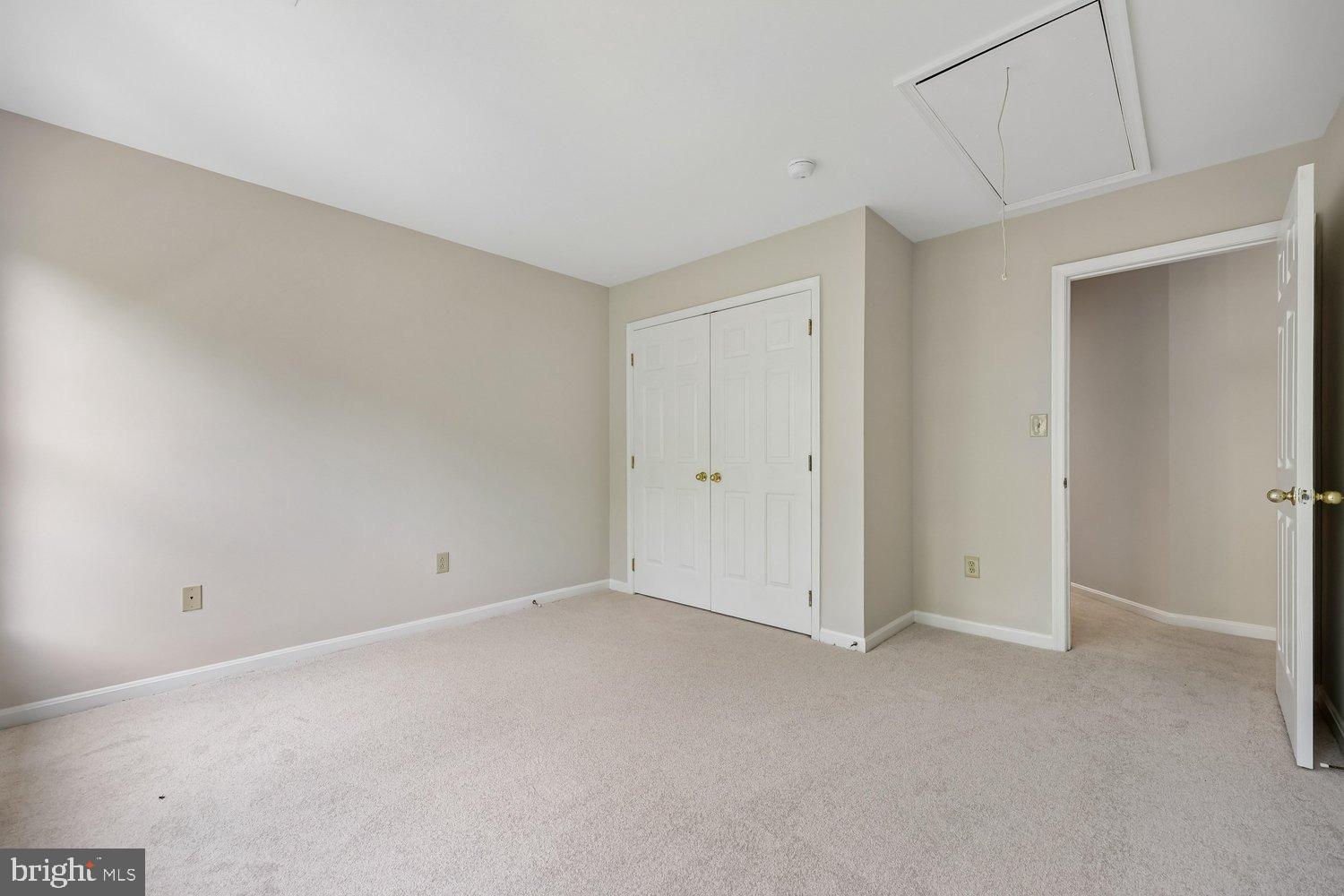 SENECA CROSSING - Residential