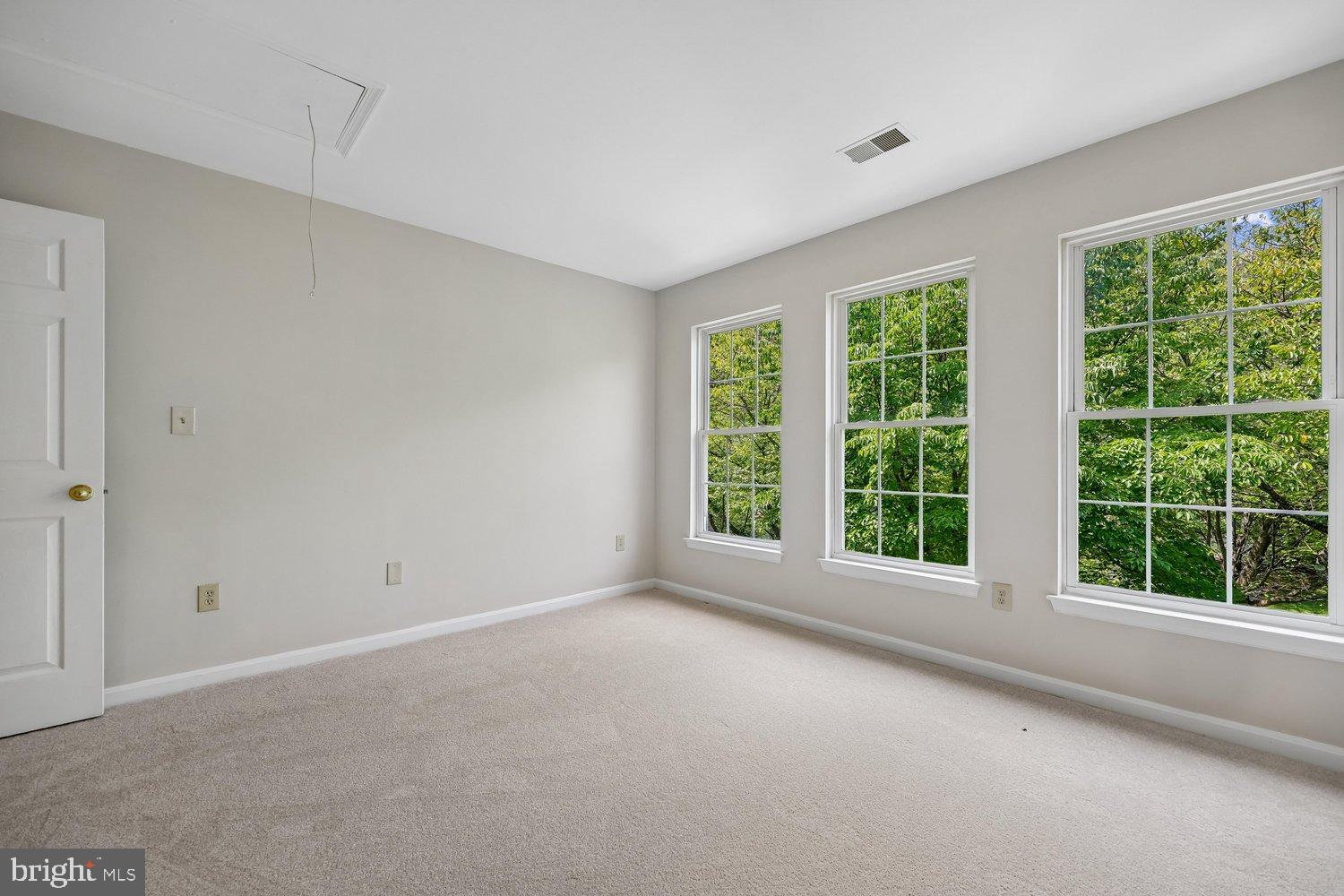 SENECA CROSSING - Residential