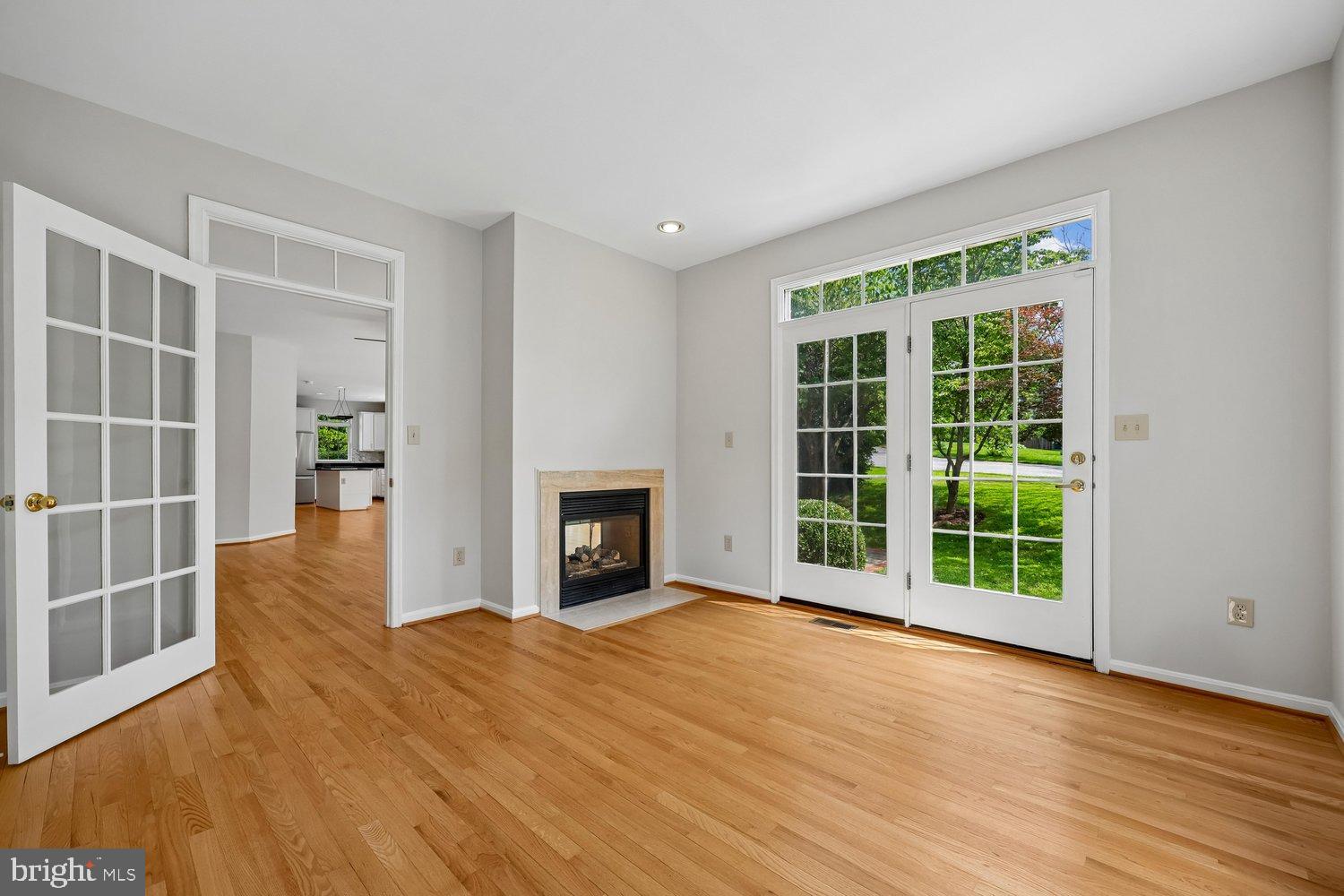 SENECA CROSSING - Residential