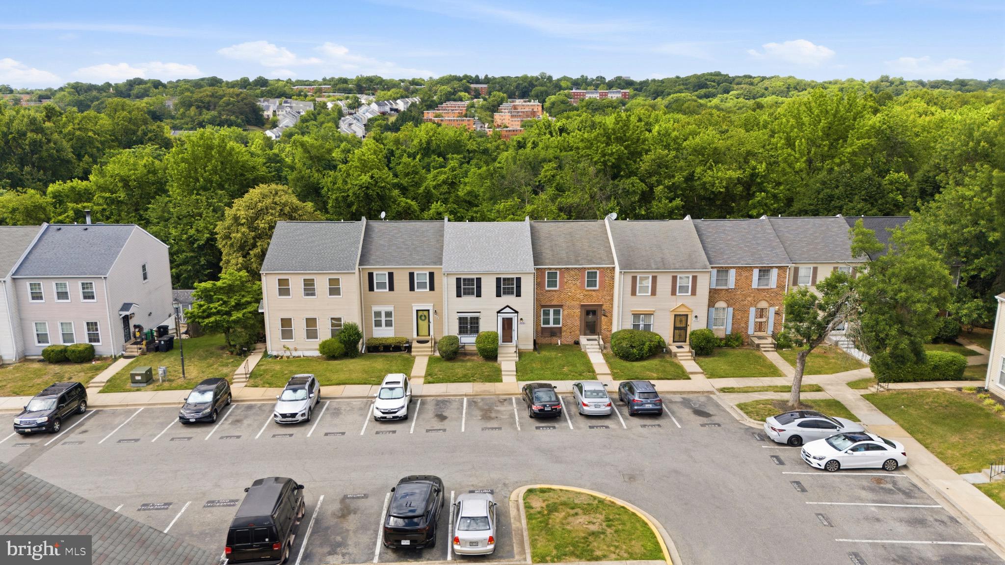 HILLCREST TOWNE - Residential