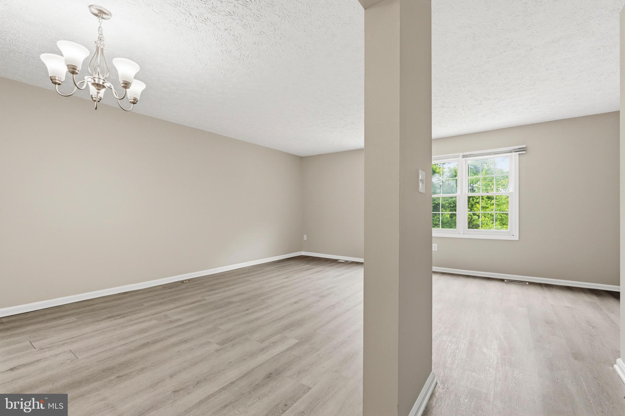 HILLCREST TOWNE - Residential