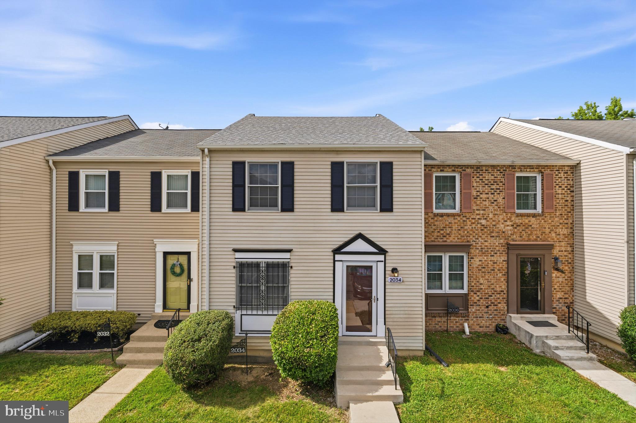 HILLCREST TOWNE - Residential