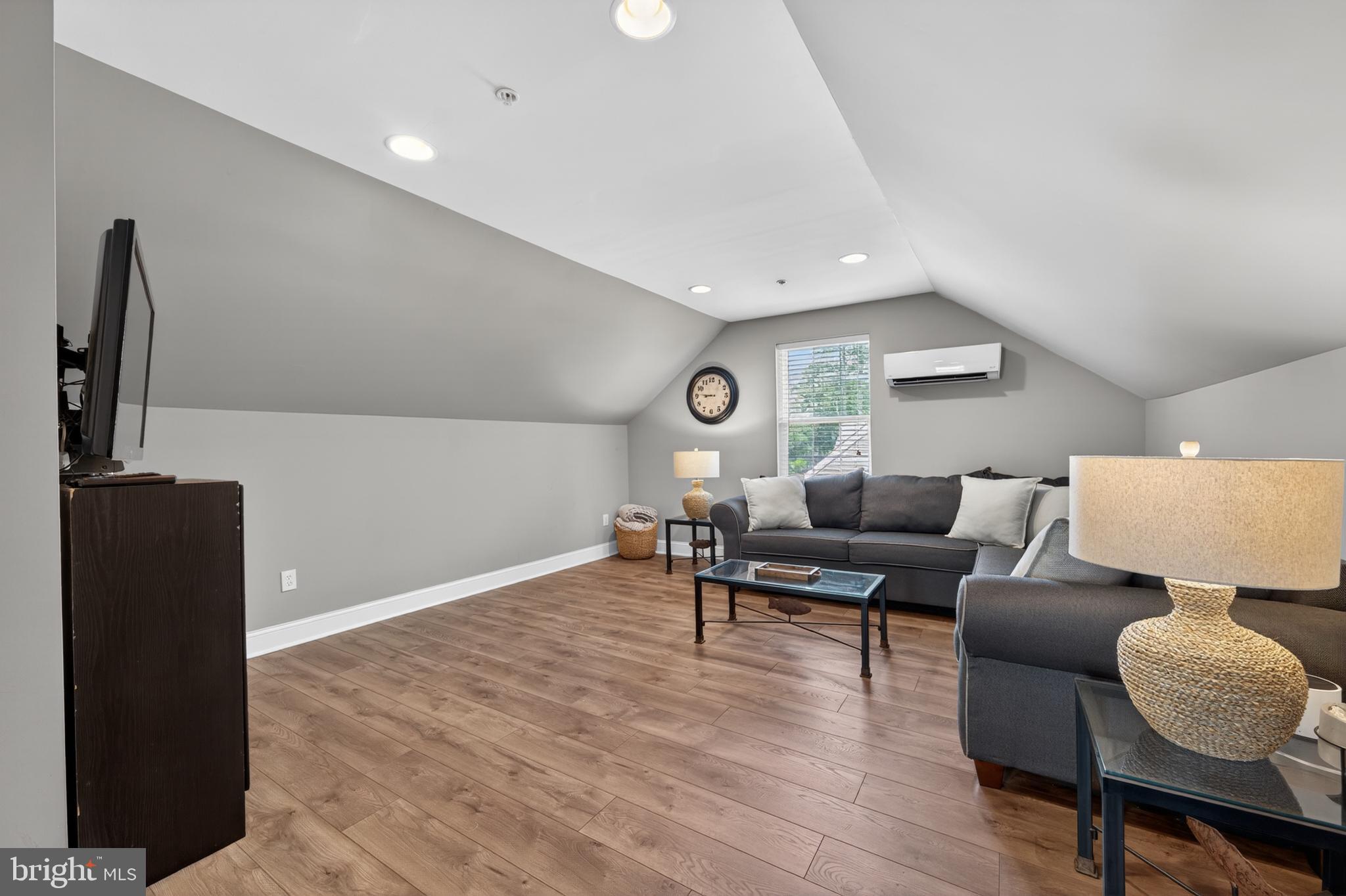 WHITETAIL CROSSING - Residential