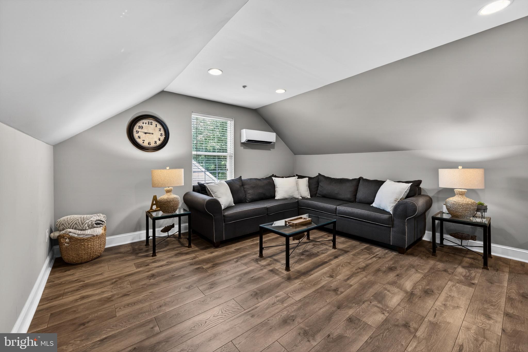 WHITETAIL CROSSING - Residential