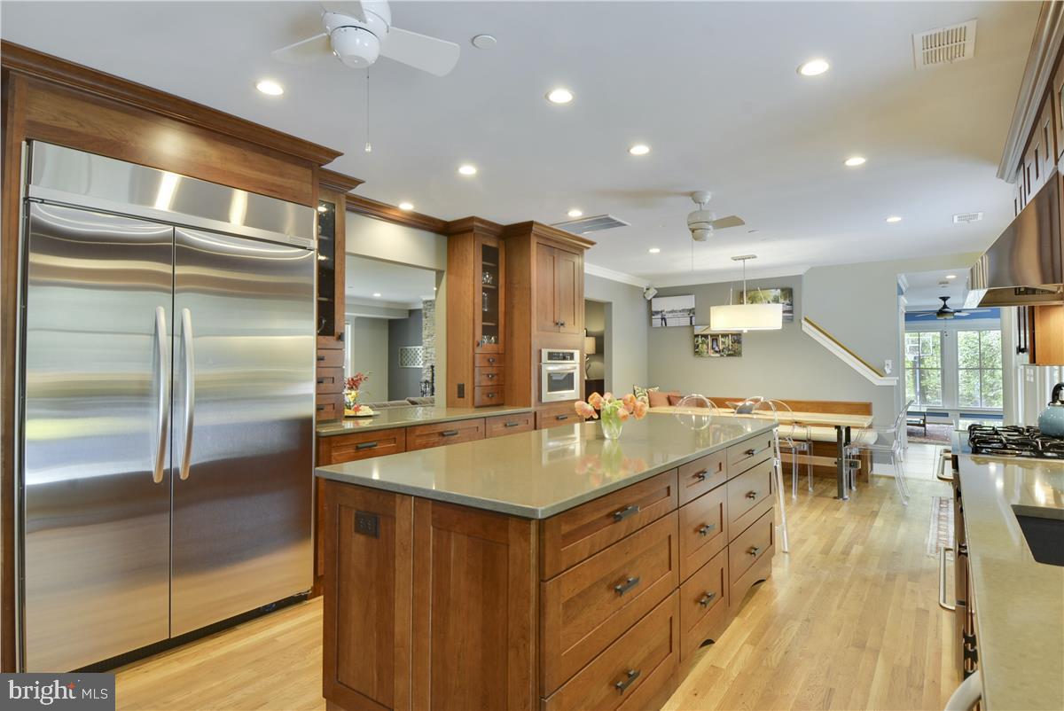 HARBOR HILLS - Residential