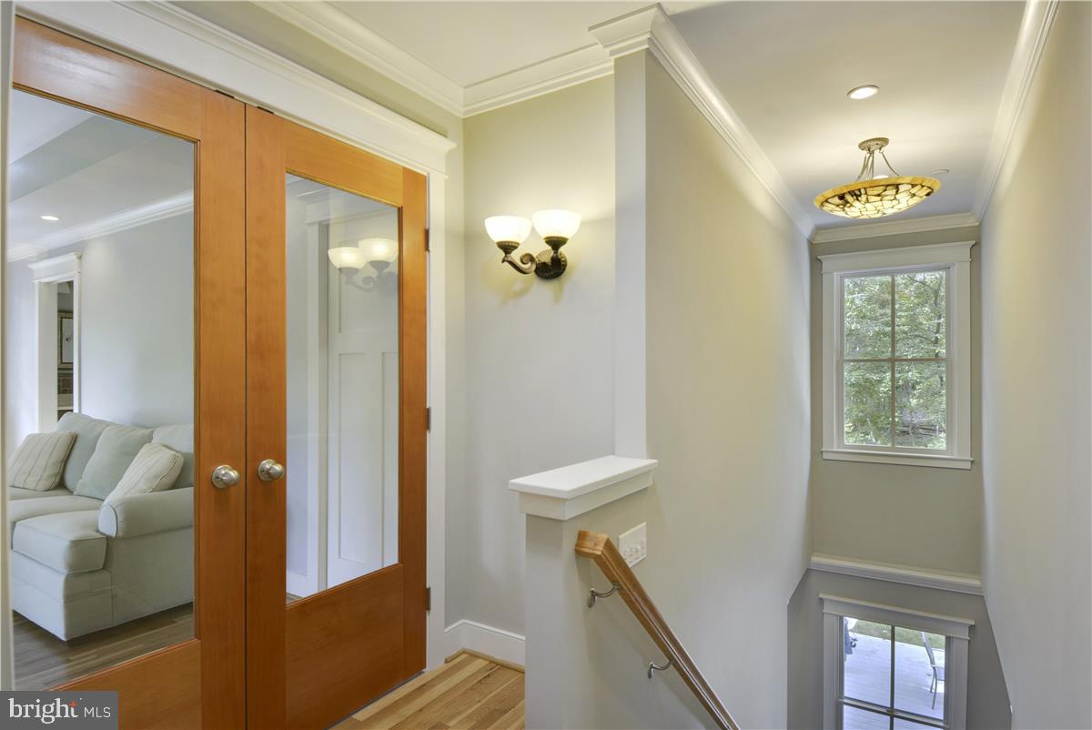 HARBOR HILLS - Residential