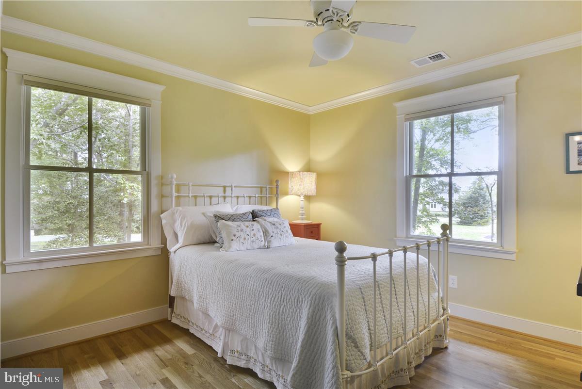 HARBOR HILLS - Residential