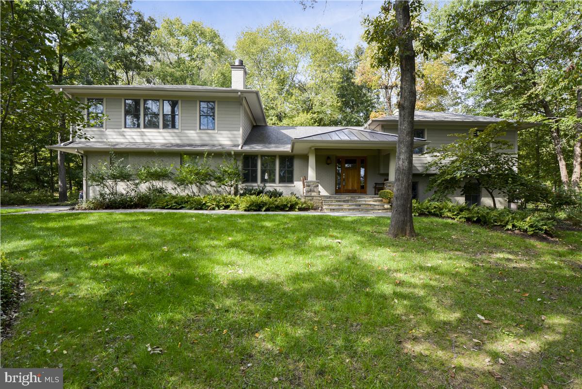 HARBOR HILLS - Residential