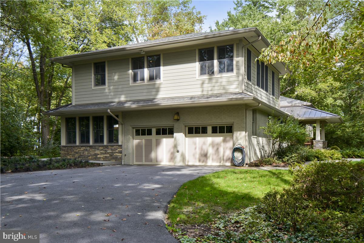 HARBOR HILLS - Residential
