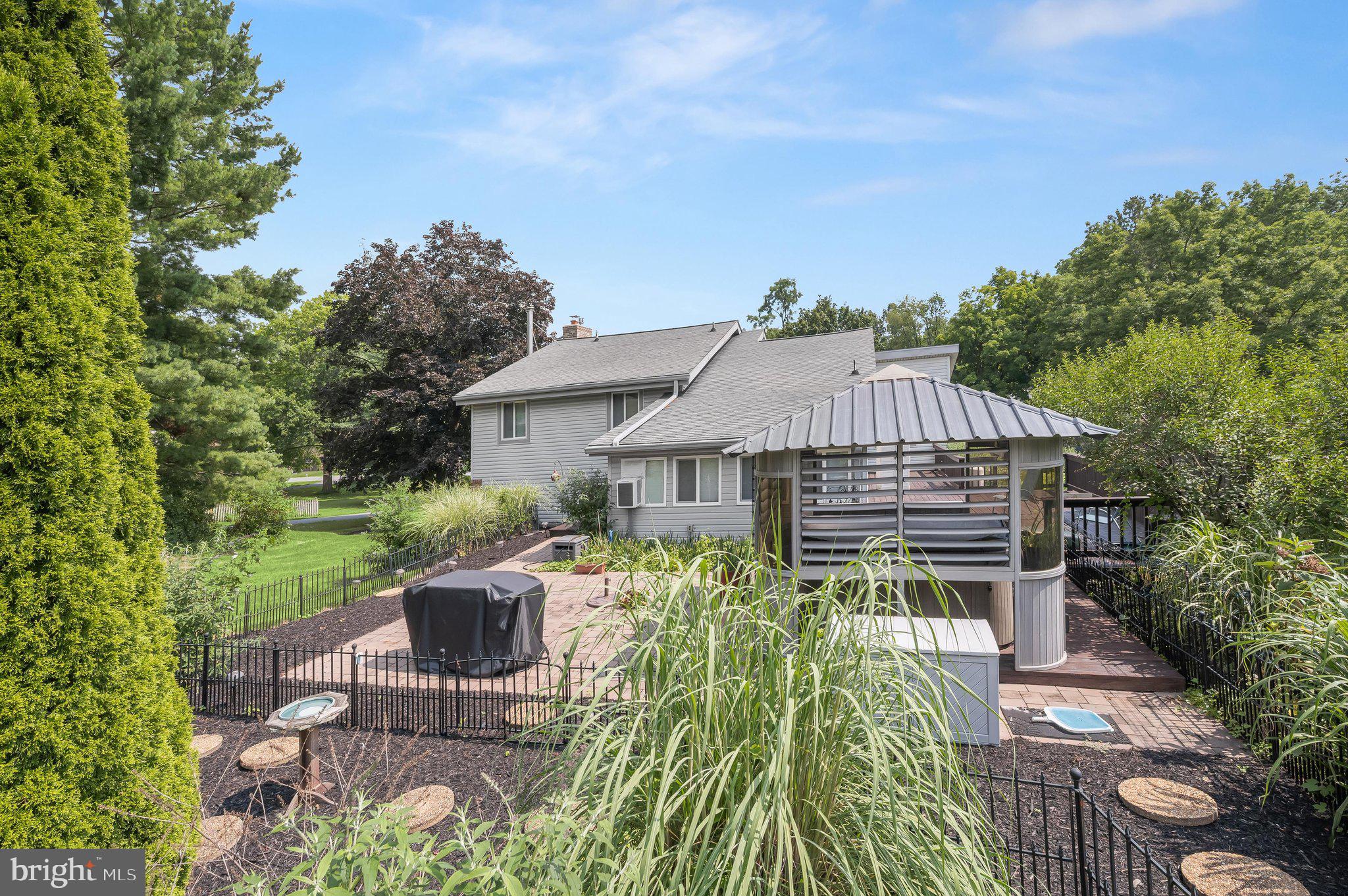 ROBINWOOD - Residential