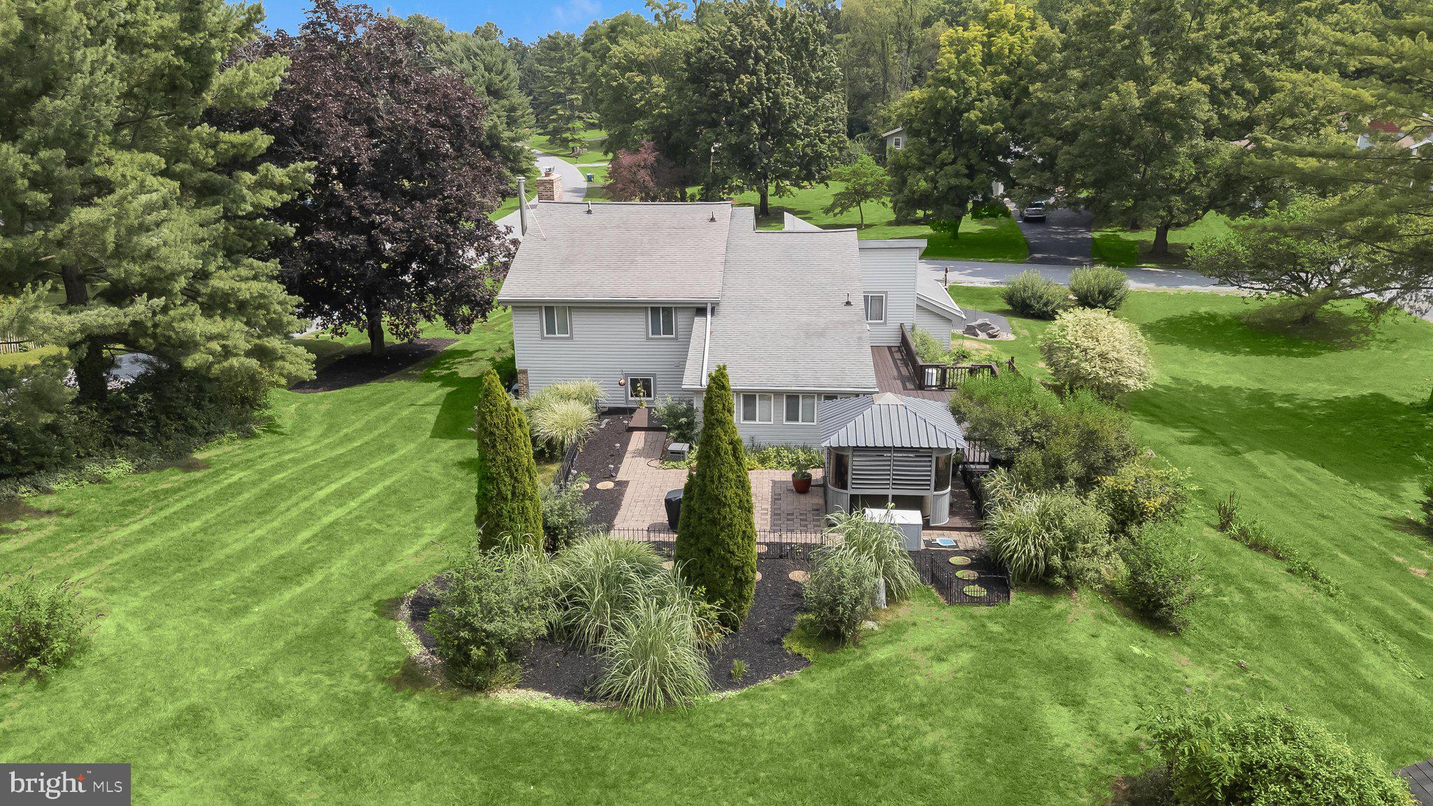 ROBINWOOD - Residential