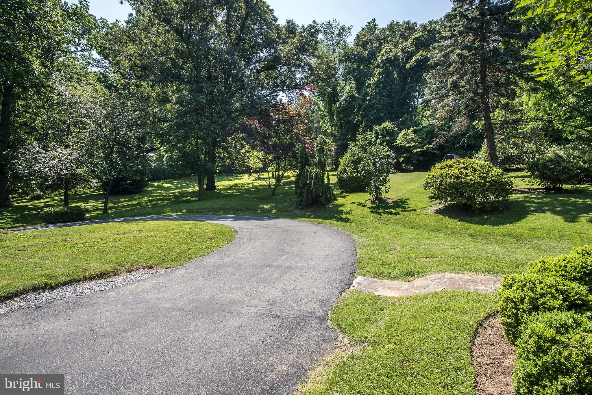 BRADLEY FARMS - Land