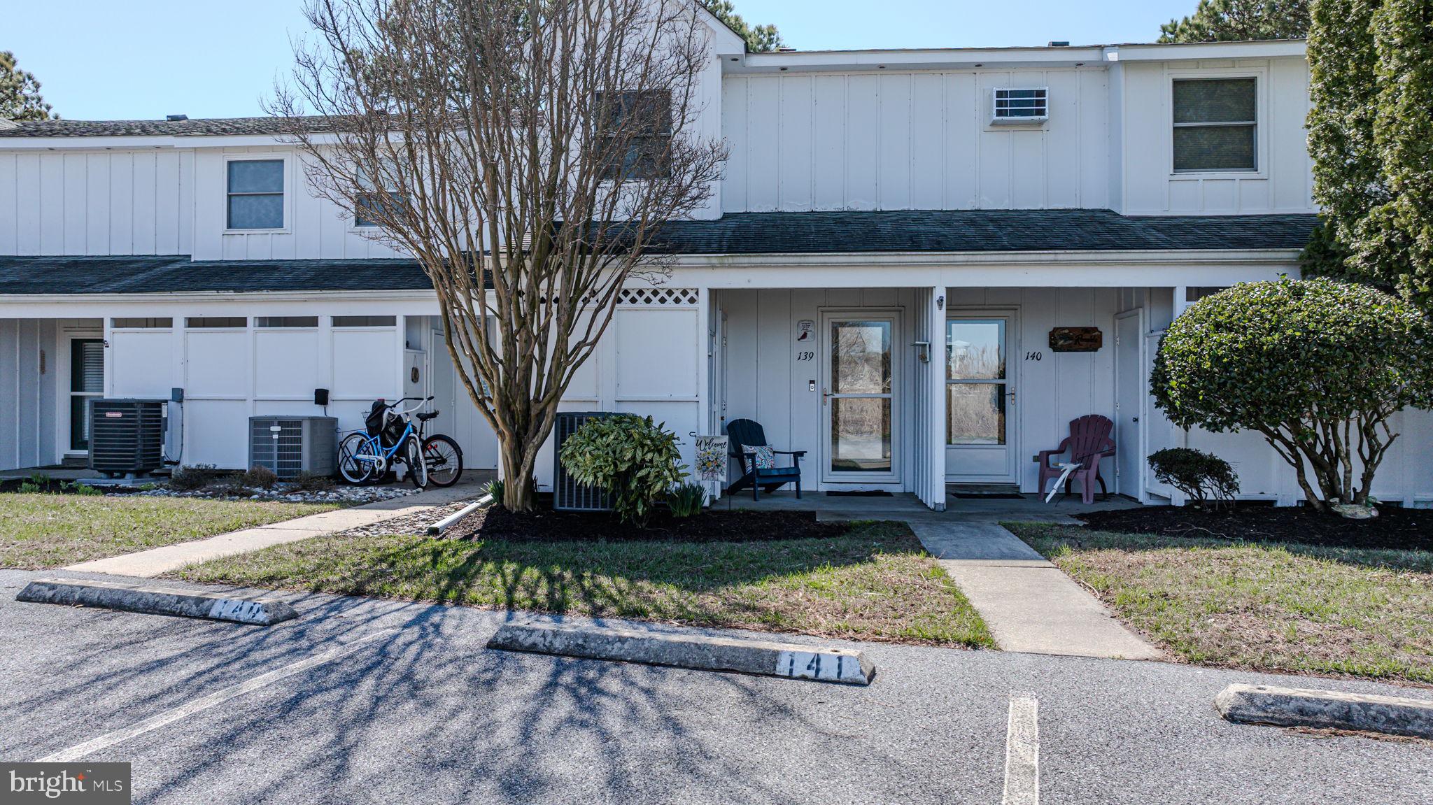 MALLARD LAKES - Residential