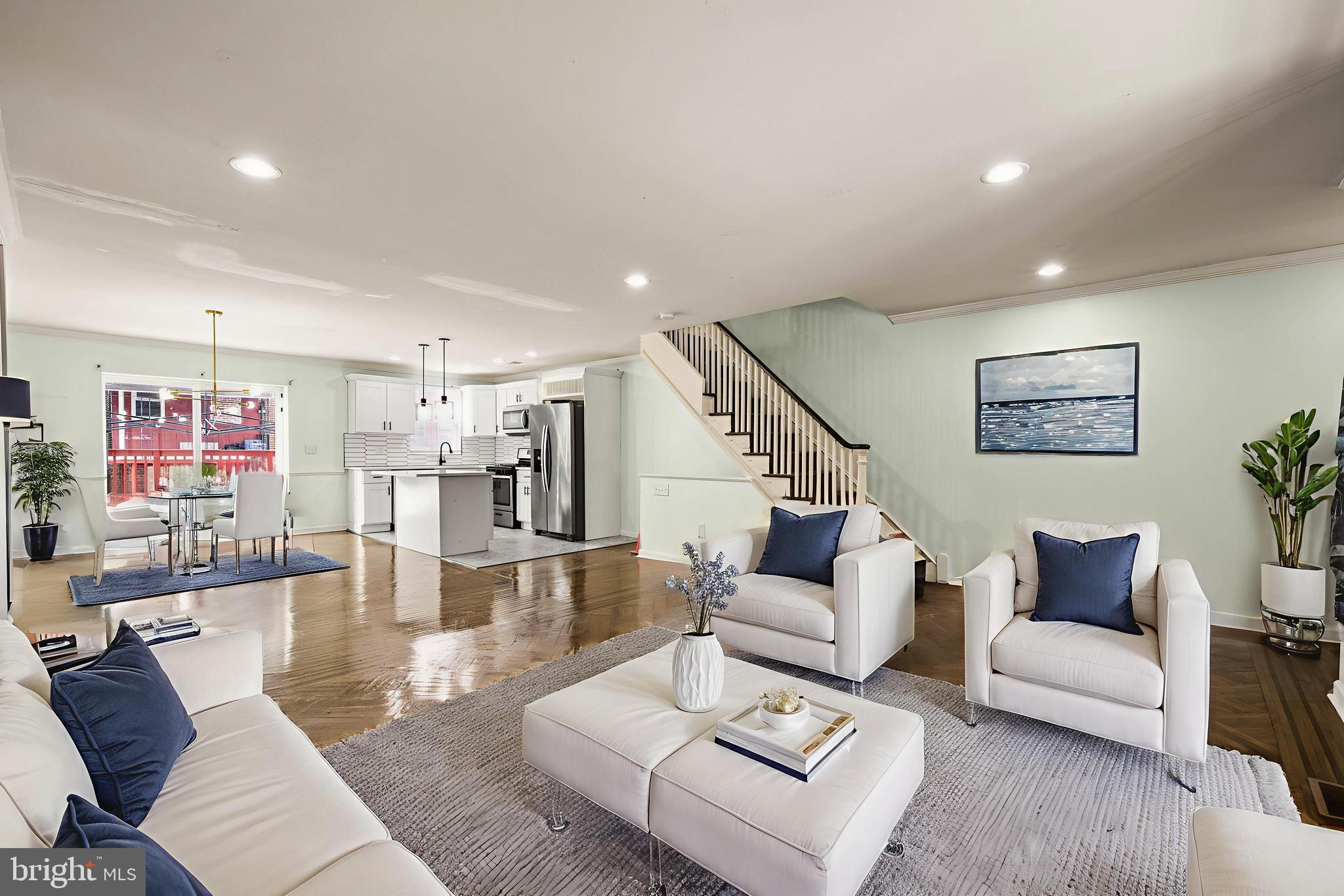 LOGAN - Residential
