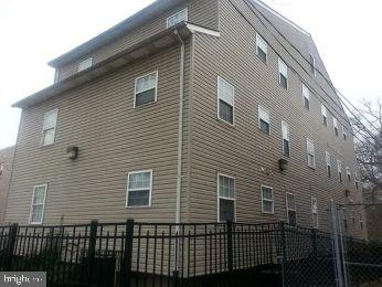 DEANWOOD - Residential