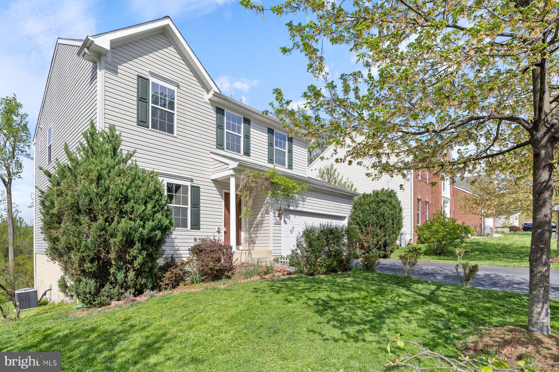 TAYLOR VILLAGE - Residential