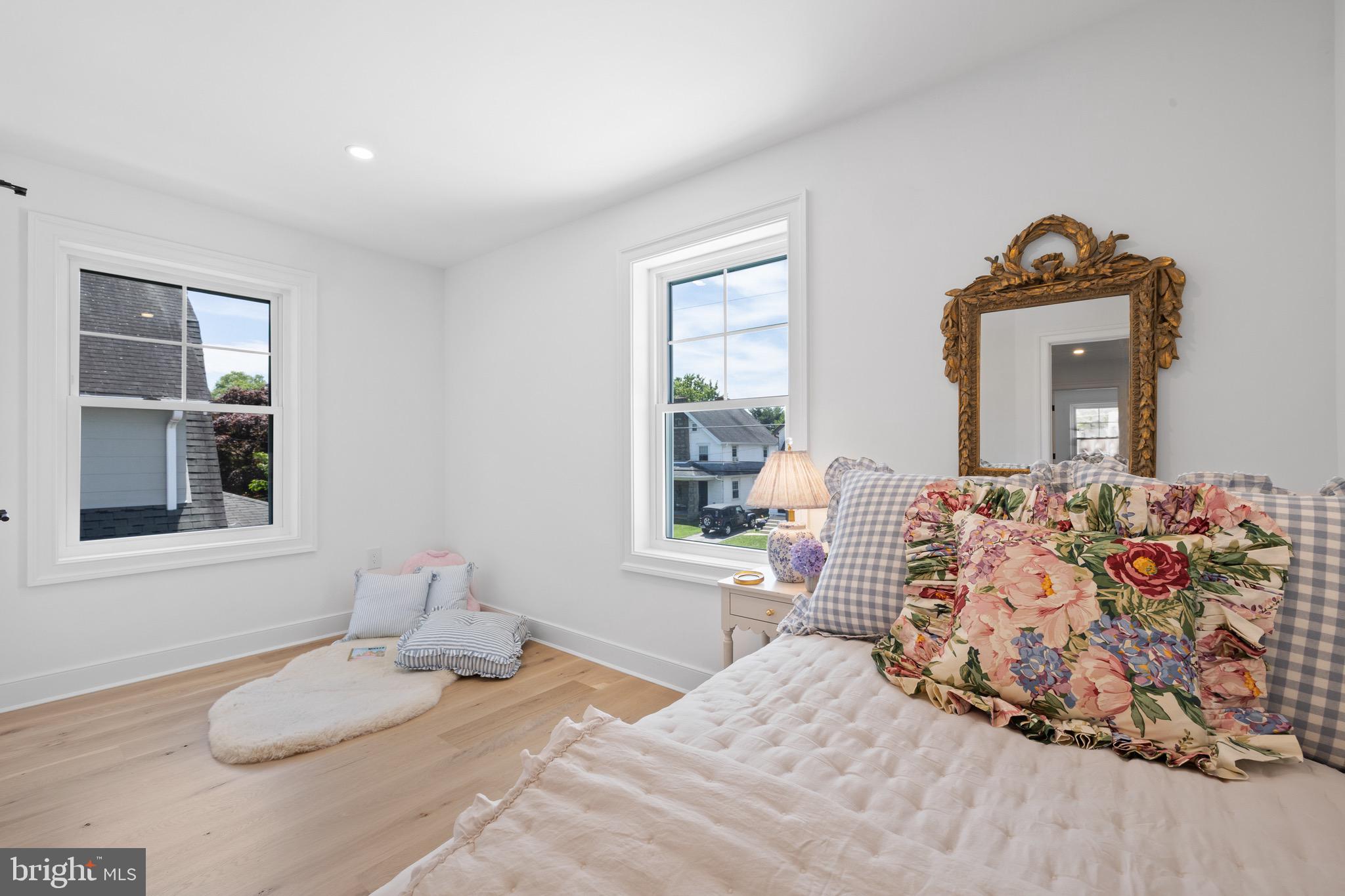 MANOA - Residential