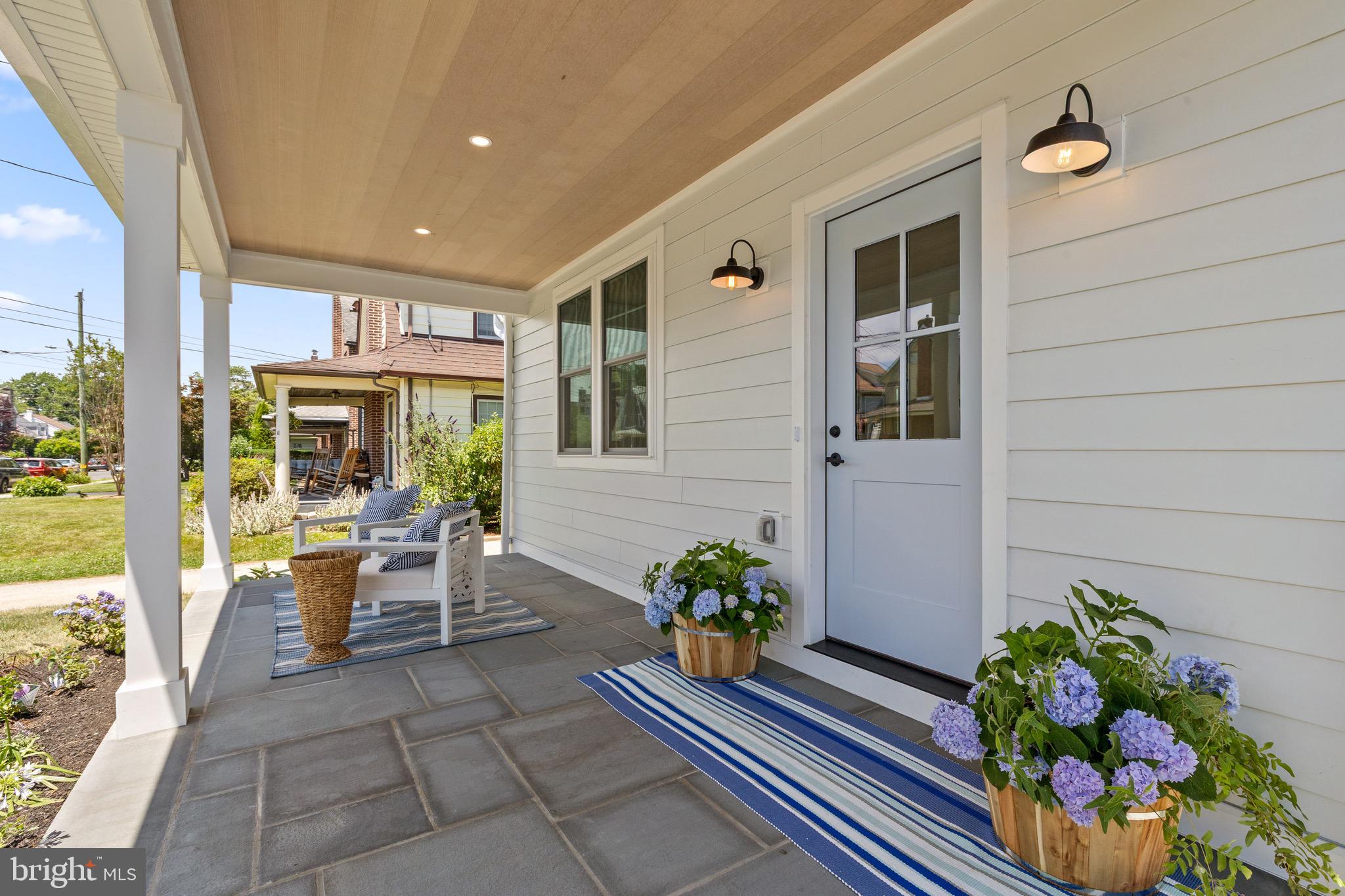 MANOA - Residential