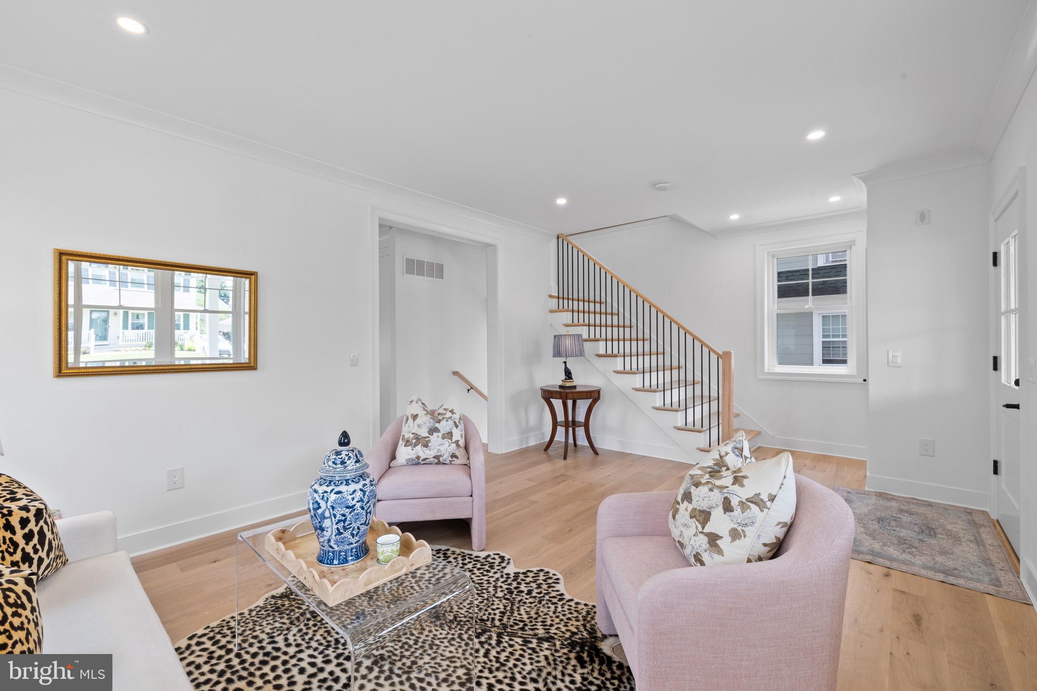 MANOA - Residential