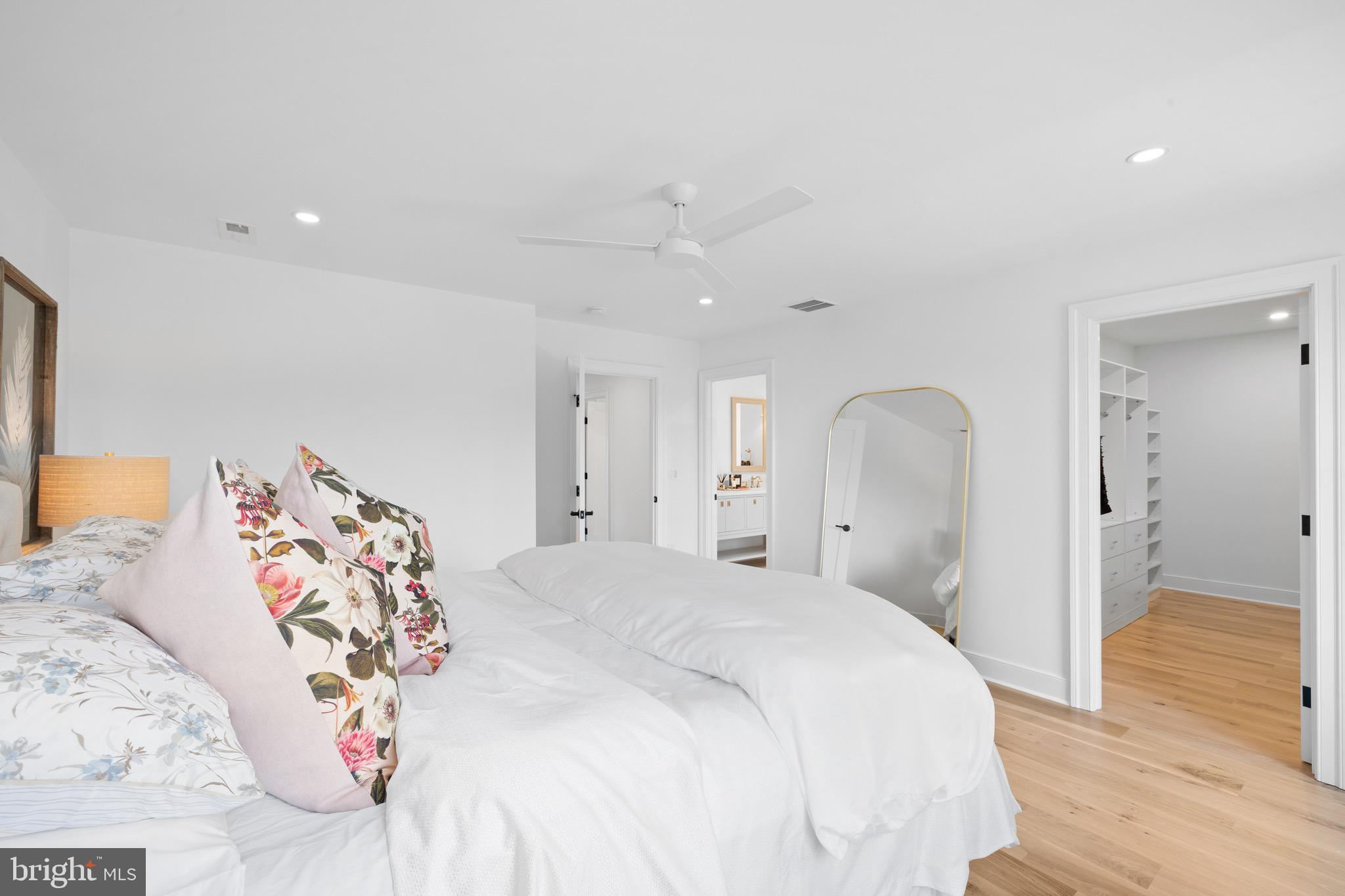 MANOA - Residential