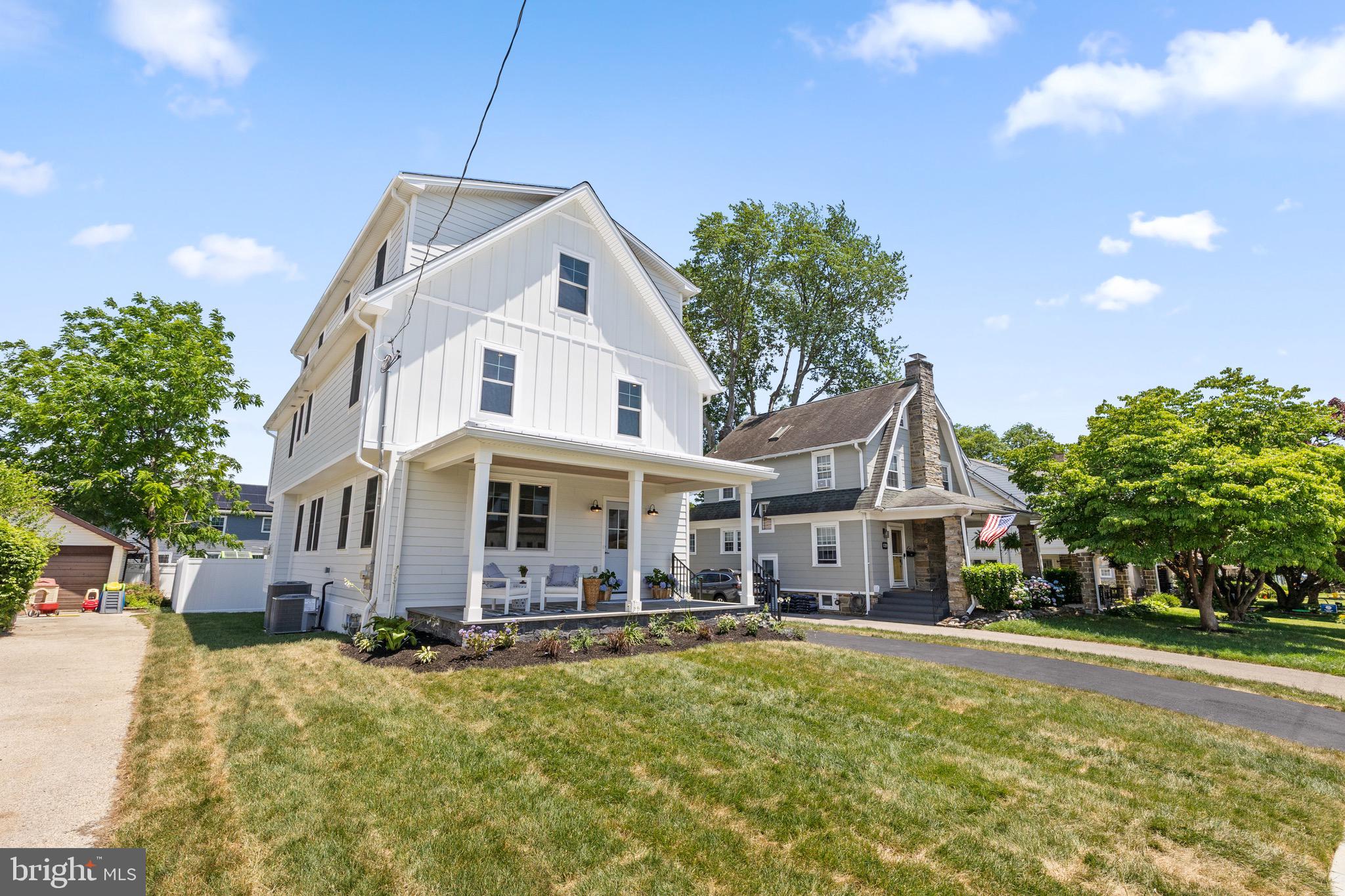 MANOA - Residential
