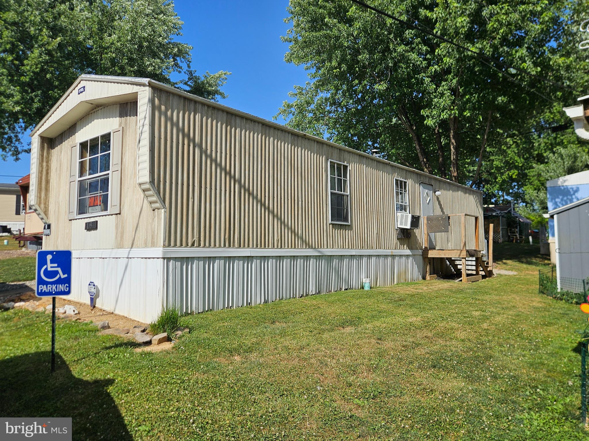 WILLOW CREEK FARMS - Residential
