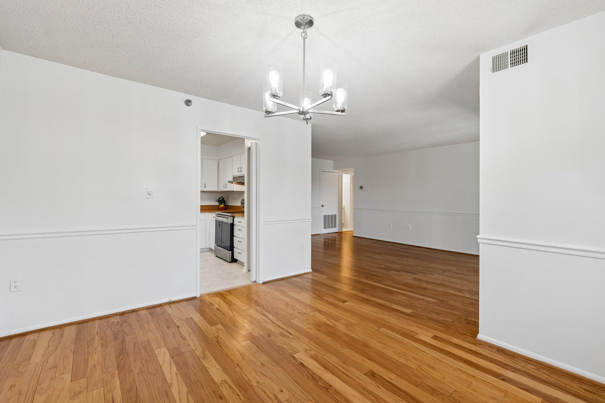 GREENS AT LEISURE WORLD - Residential