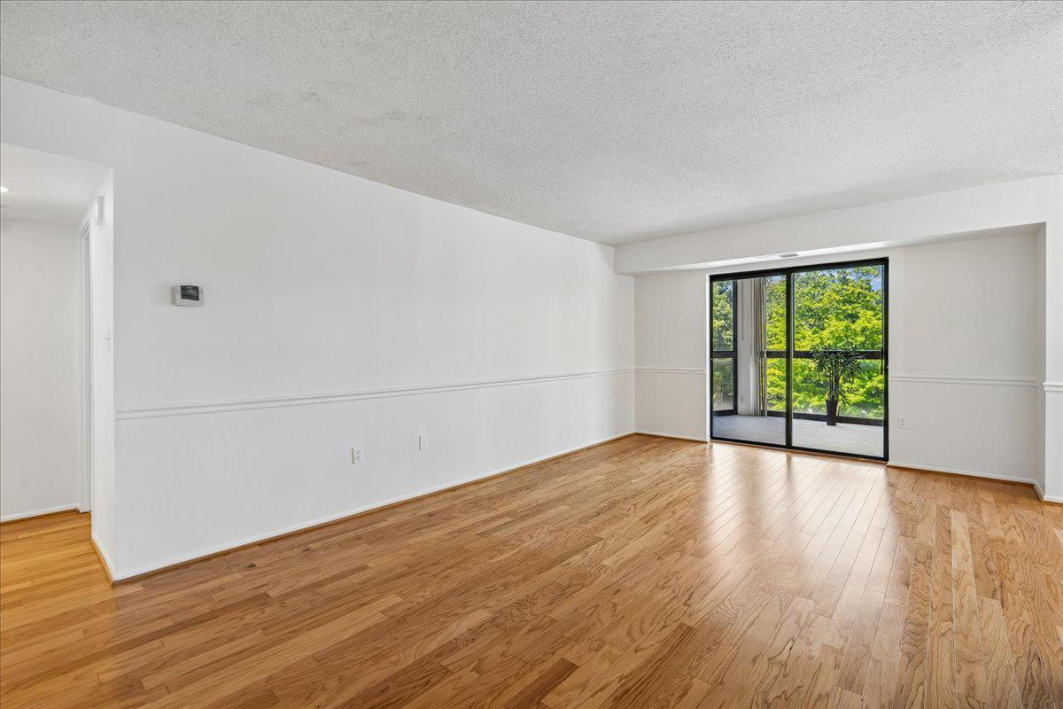 GREENS AT LEISURE WORLD - Residential