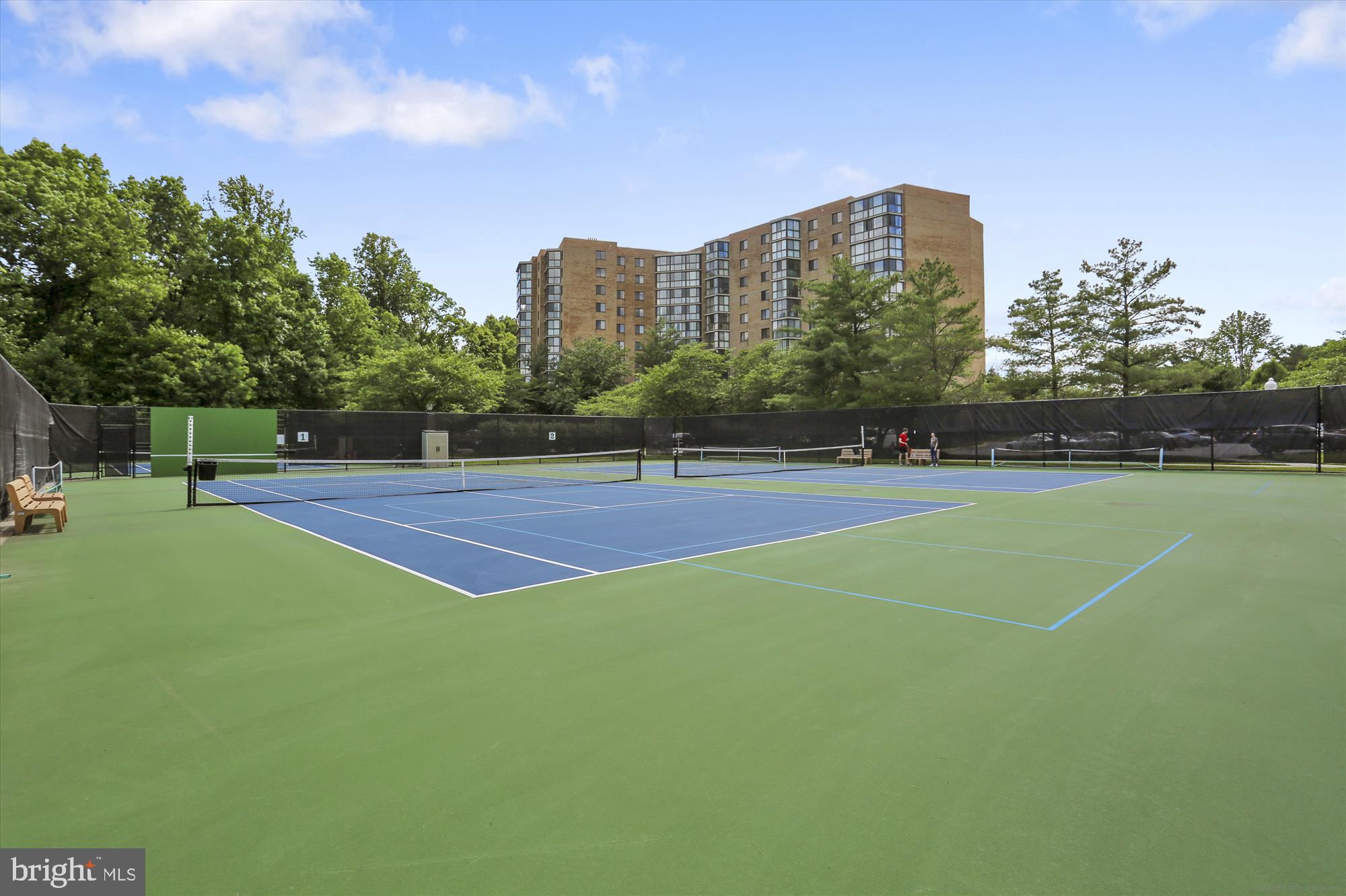 GREENS AT LEISURE WORLD - Residential