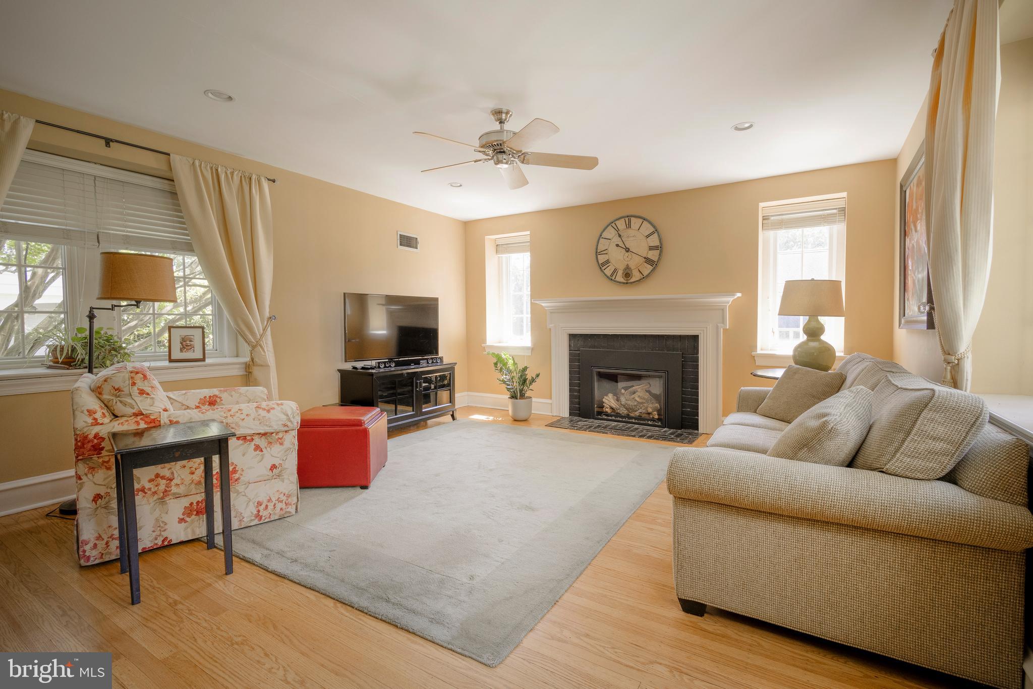 JENKINTOWN MANOR - Residential